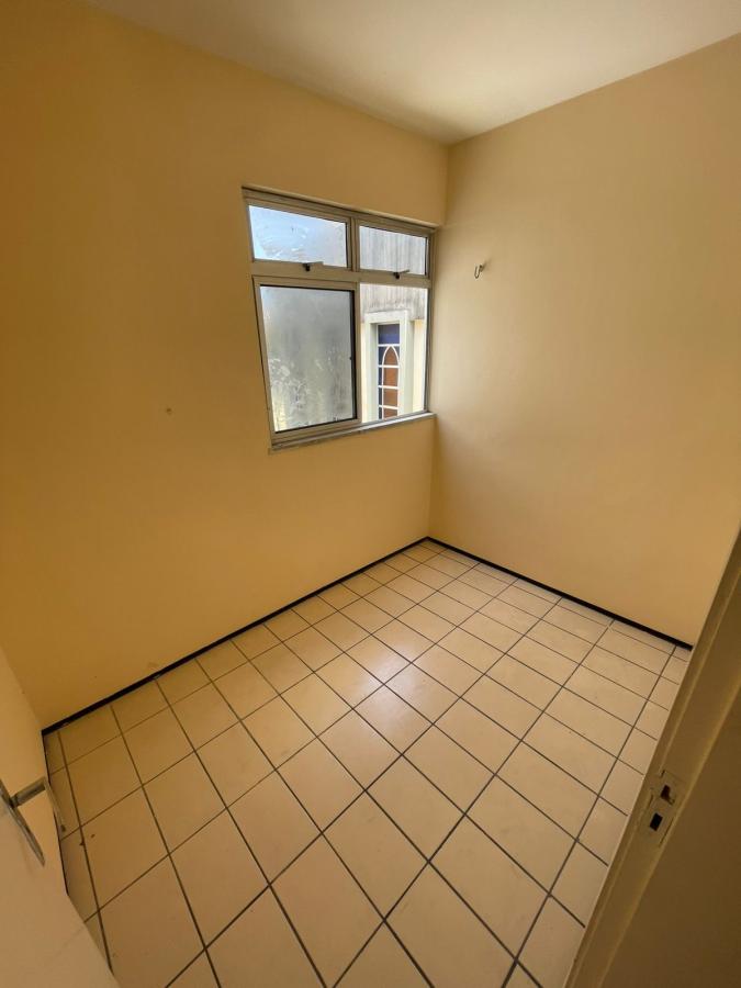 Apartamento para alugar com 1 quarto, 40m² - Foto 6