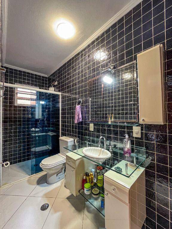 Sobrado à venda com 4 quartos, 206m² - Foto 44