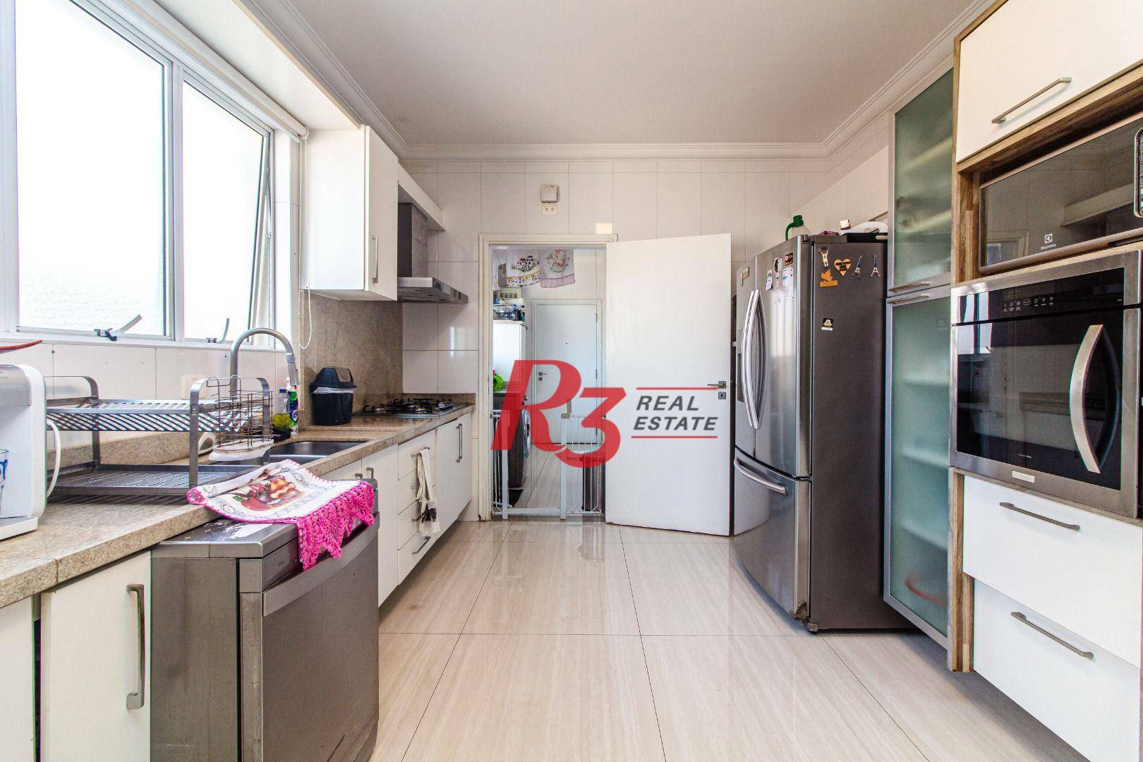 Apartamento à venda e aluguel com 3 quartos, 200m² - Foto 16