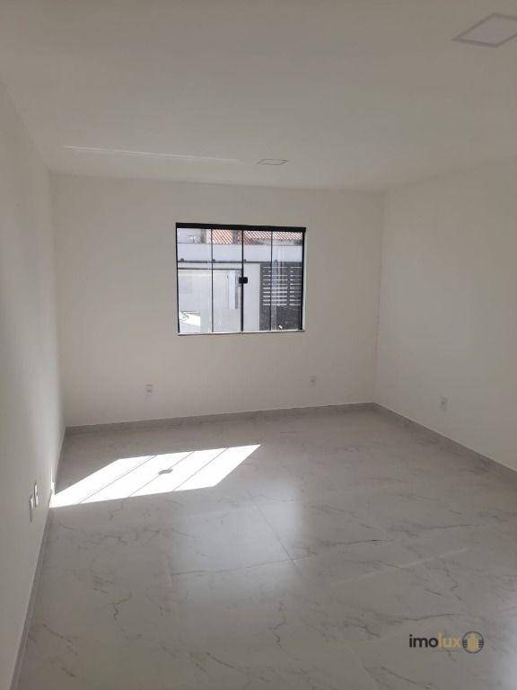 Casa à venda com 3 quartos, 117m² - Foto 5