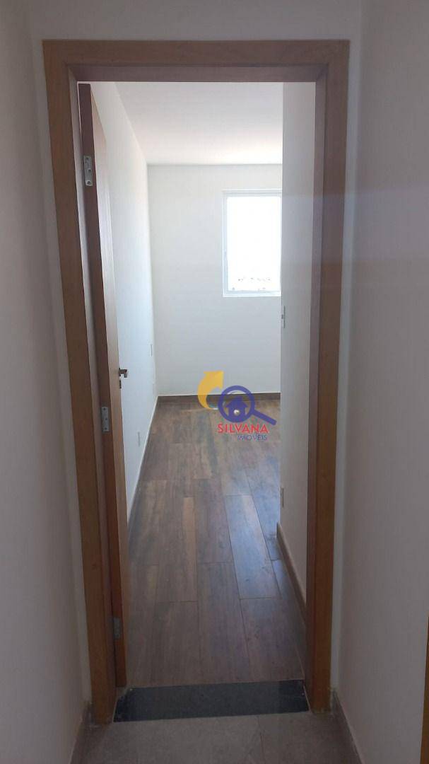 Apartamento à venda com 2 quartos, 60m² - Foto 11