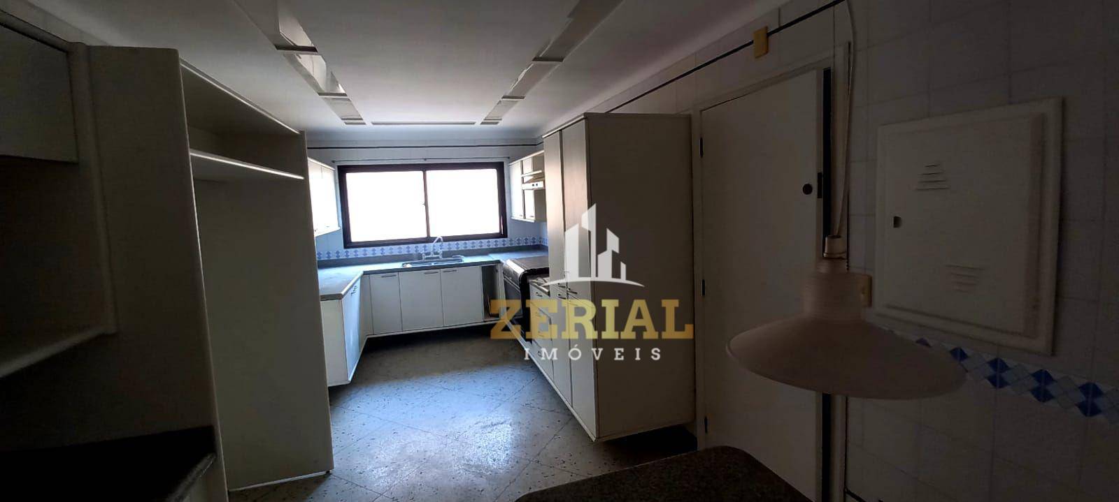 Apartamento à venda com 3 quartos, 150m² - Foto 7