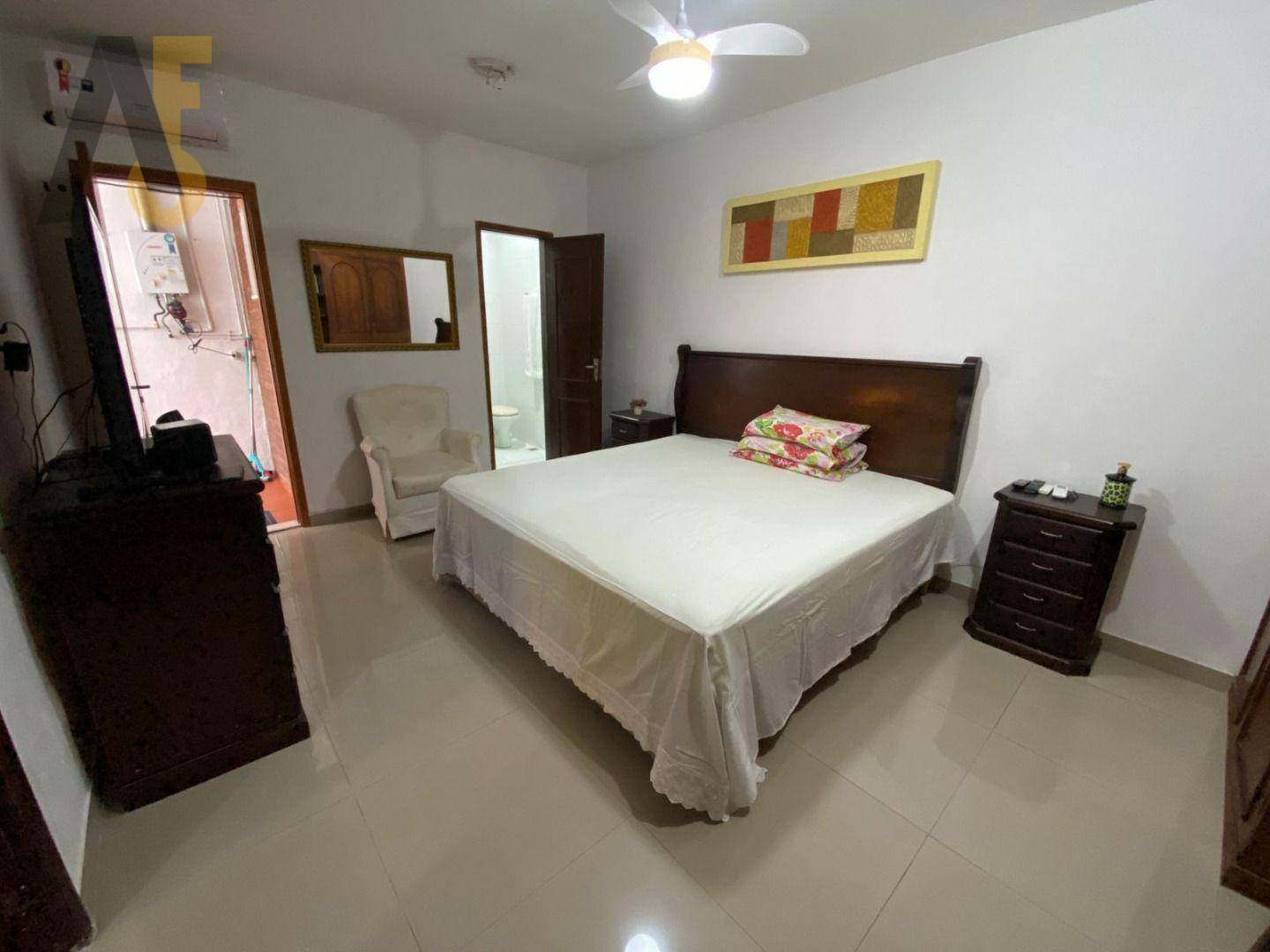 Casa de Condomínio à venda com 3 quartos, 220m² - Foto 25