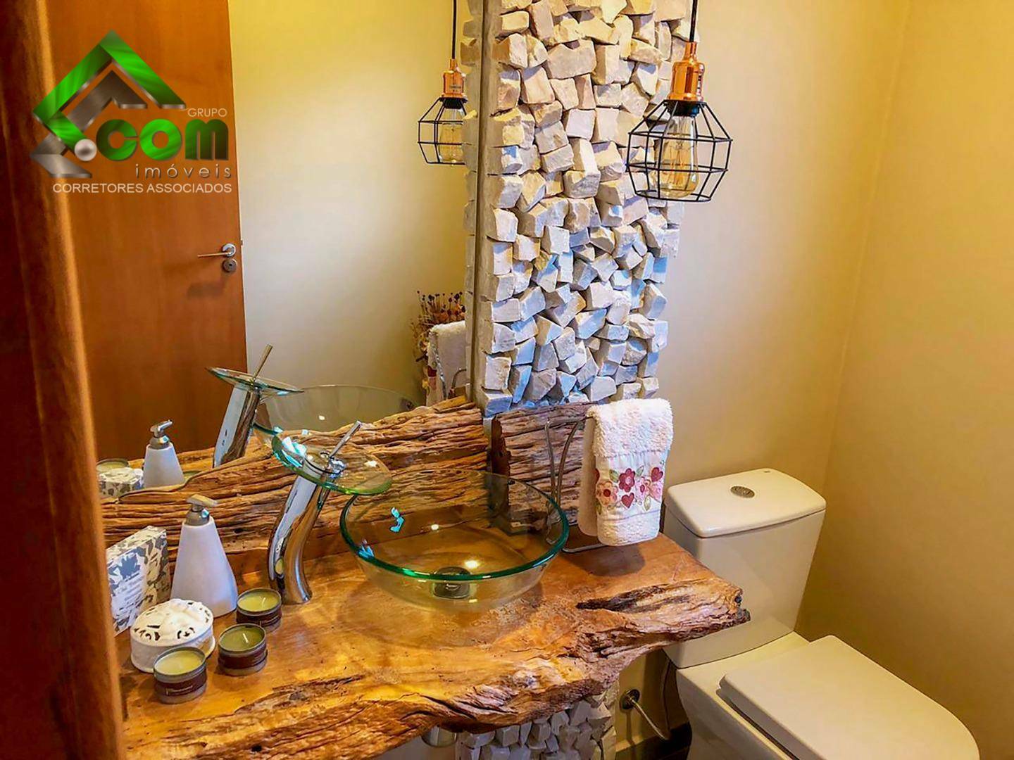 Casa à venda com 3 quartos, 300m² - Foto 22
