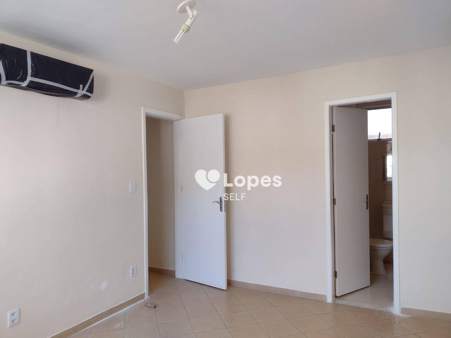 Apartamento à venda com 2 quartos, 65m² - Foto 1