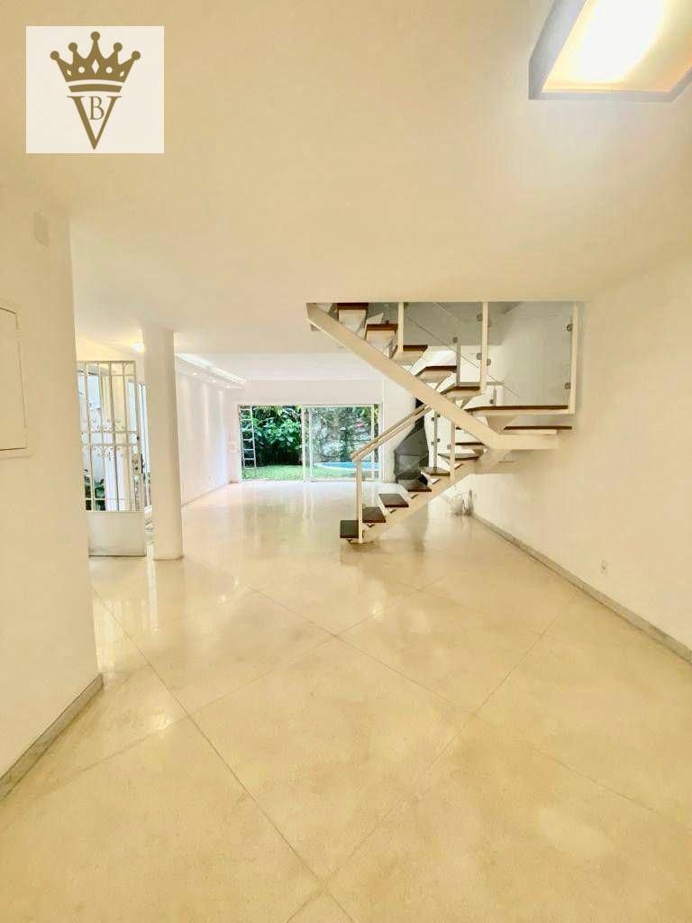 Casa à venda com 3 quartos, 190m² - Foto 4