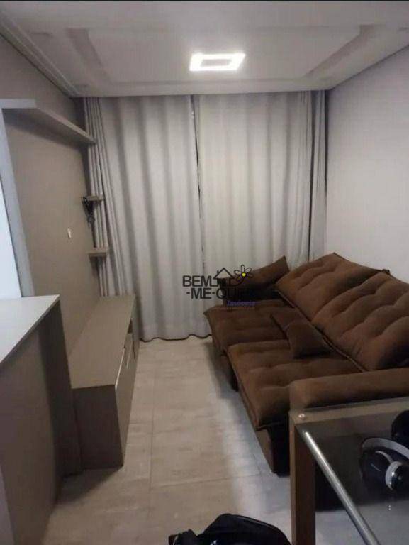 Apartamento à venda com 2 quartos, 43m² - Foto 2