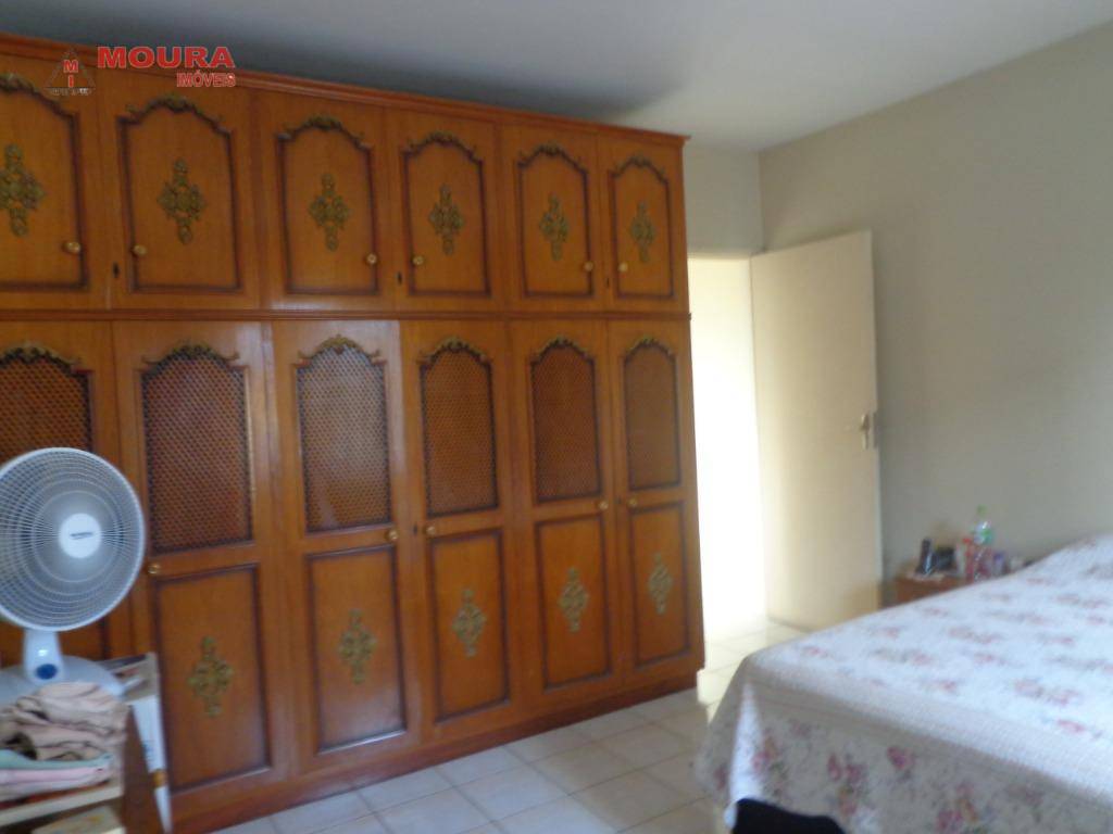 Sobrado à venda com 3 quartos, 248m² - Foto 8