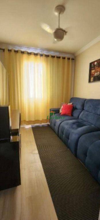 Apartamento à venda com 3 quartos, 70m² - Foto 1