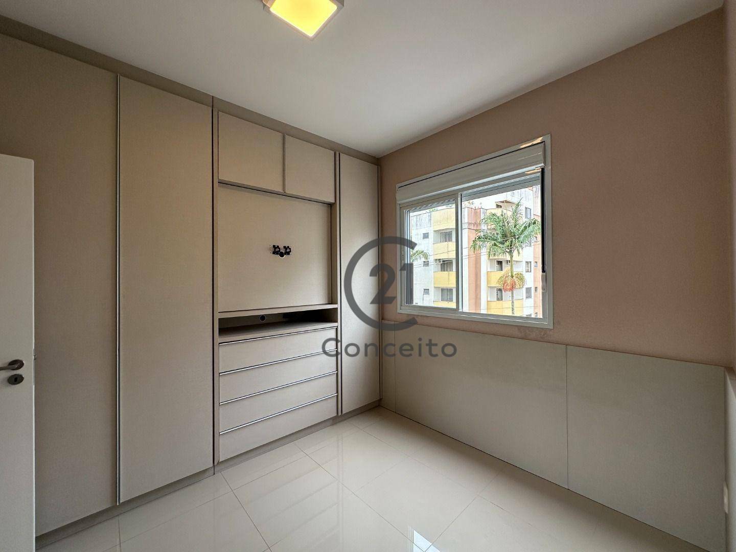 Apartamento à venda com 3 quartos, 86m² - Foto 17
