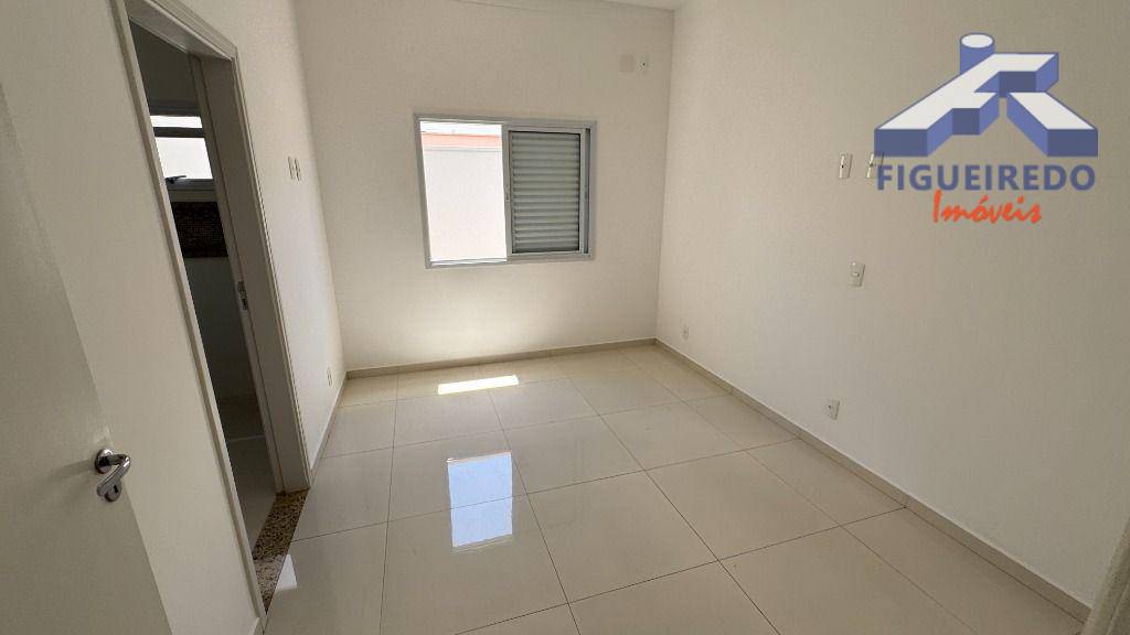 Casa para alugar com 2 quartos, 175M2 - Foto 15