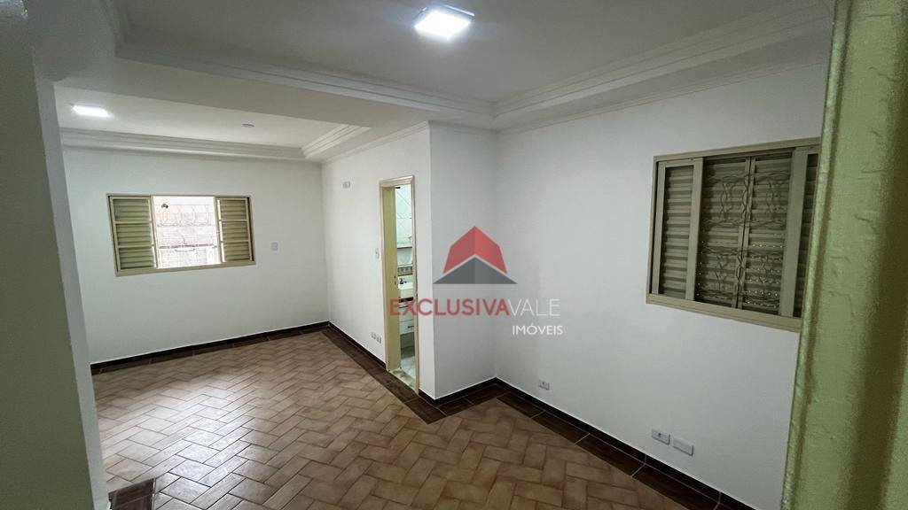 Casa à venda com 3 quartos, 230m² - Foto 15