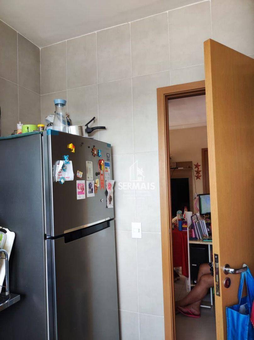 Apartamento à venda com 2 quartos, 56m² - Foto 14