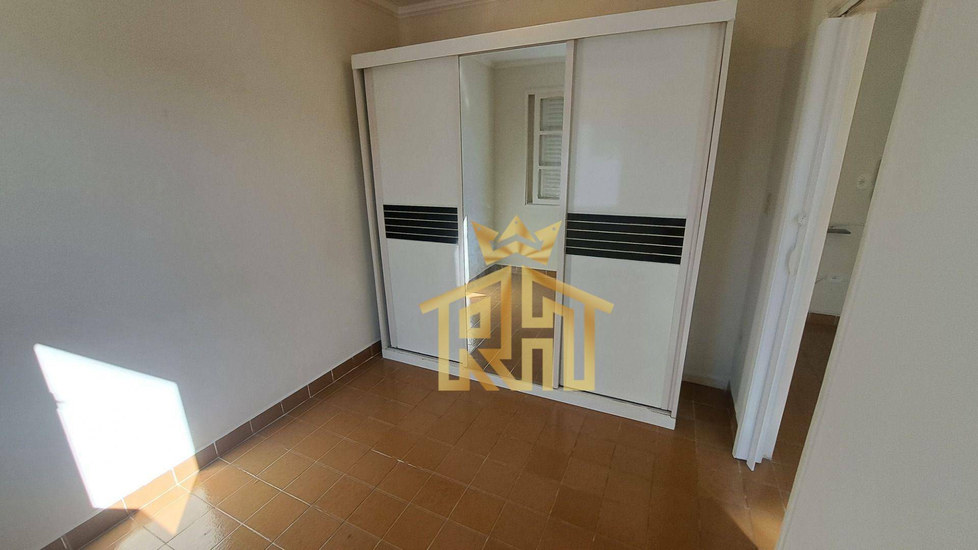 Apartamento à venda com 1 quarto, 42m² - Foto 8