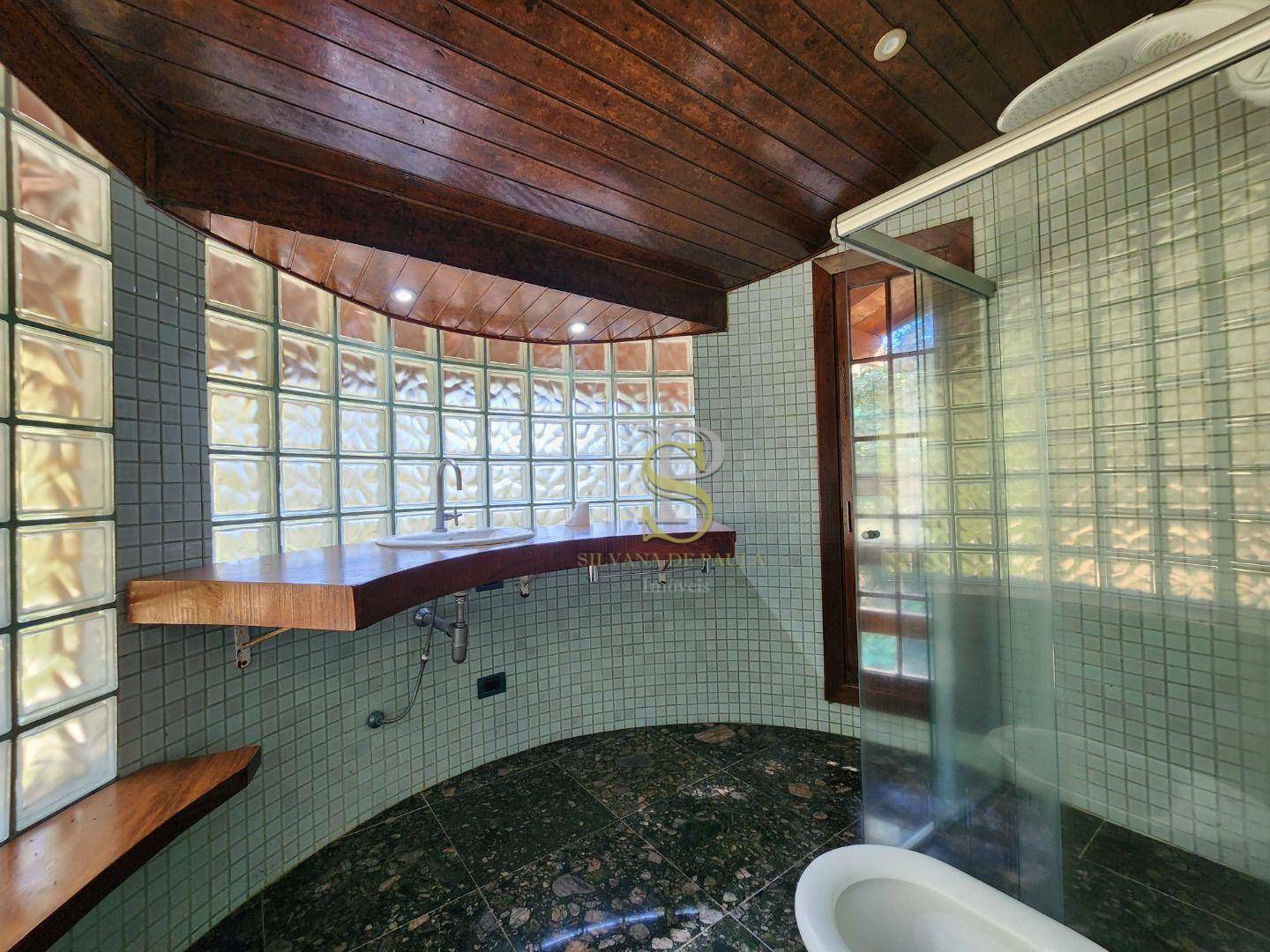 Casa de Condomínio à venda com 3 quartos, 288m² - Foto 22