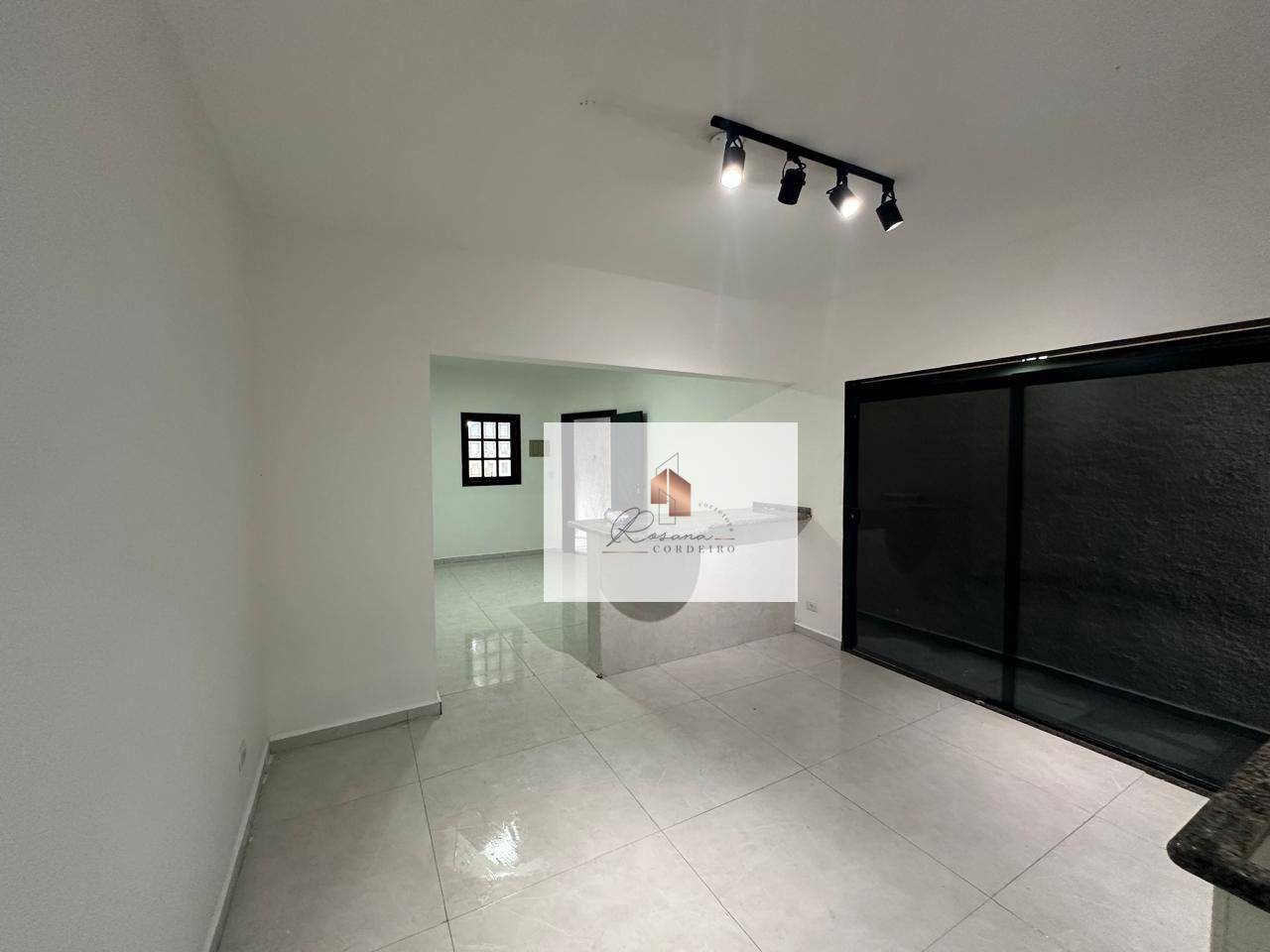 Casa à venda com 3 quartos, 128m² - Foto 5