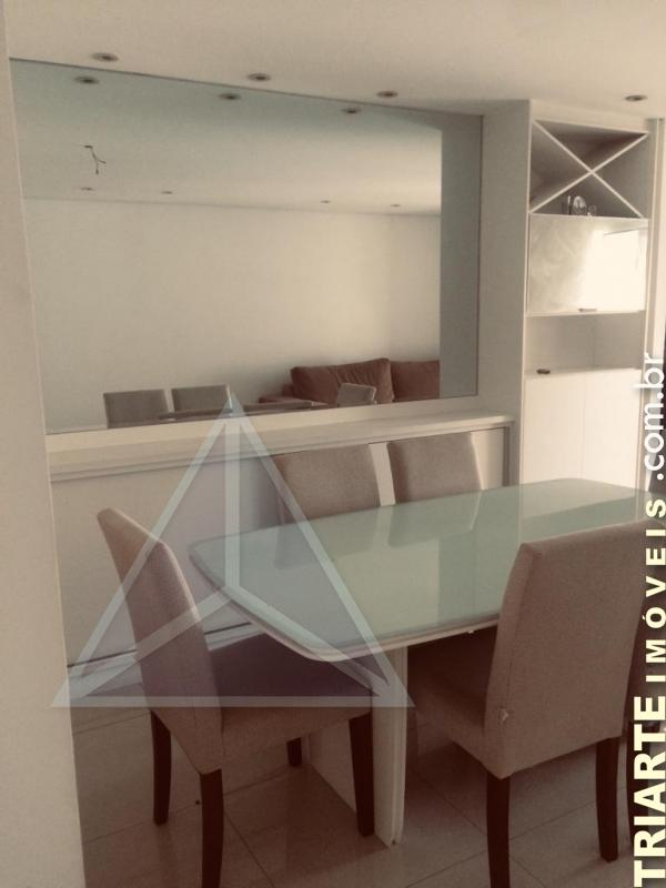 Apartamento à venda com 3 quartos, 75m² - Foto 2