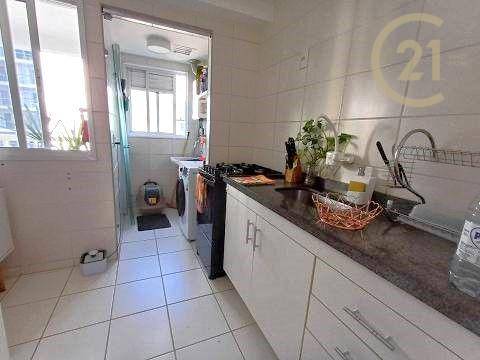 Apartamento à venda com 2 quartos, 60m² - Foto 18