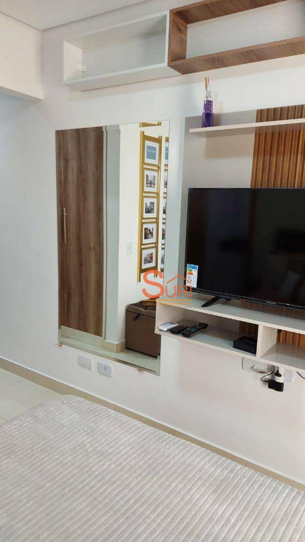 Apartamento à venda com 2 quartos, 64m² - Foto 30