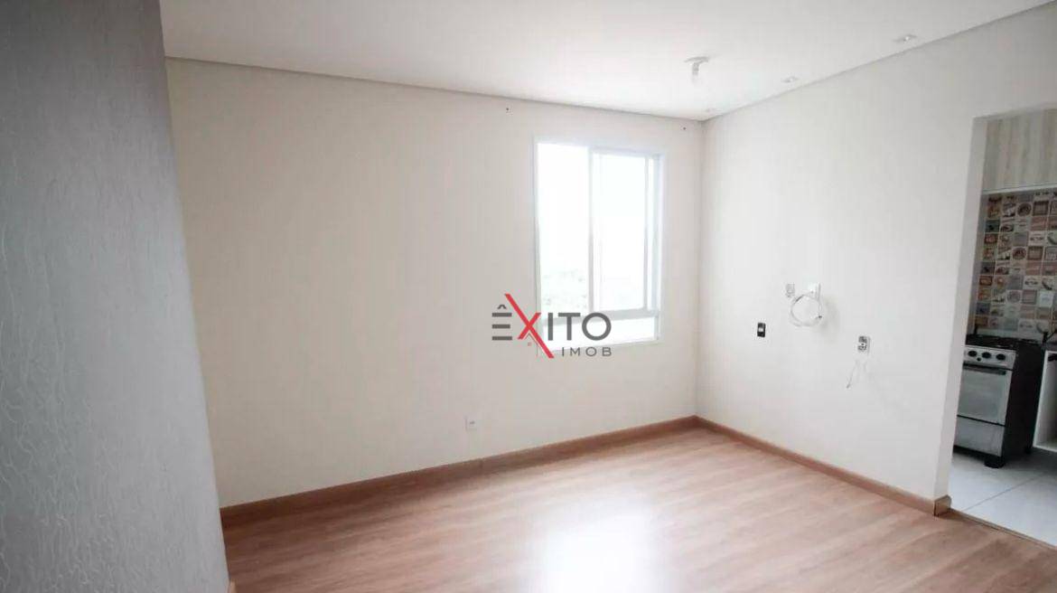 Apartamento à venda com 2 quartos, 45m² - Foto 3