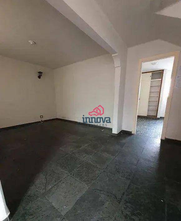 Casa para alugar com 2 quartos, 100m² - Foto 3