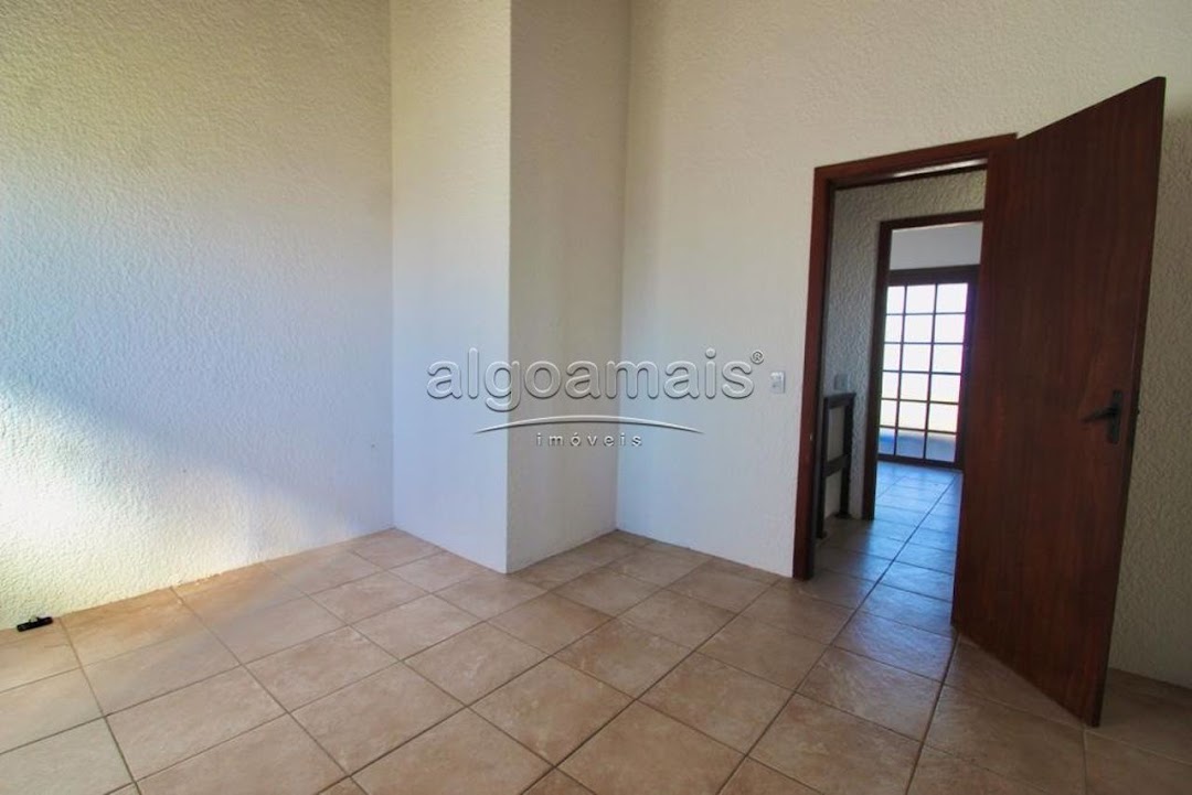 Casa à venda com 2 quartos, 65m² - Foto 6