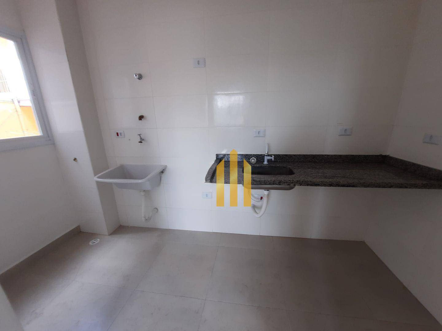 Apartamento à venda com 1 quarto, 30m² - Foto 4