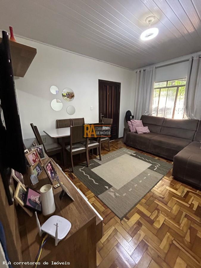Casa à venda com 3 quartos, 300m² - Foto 8