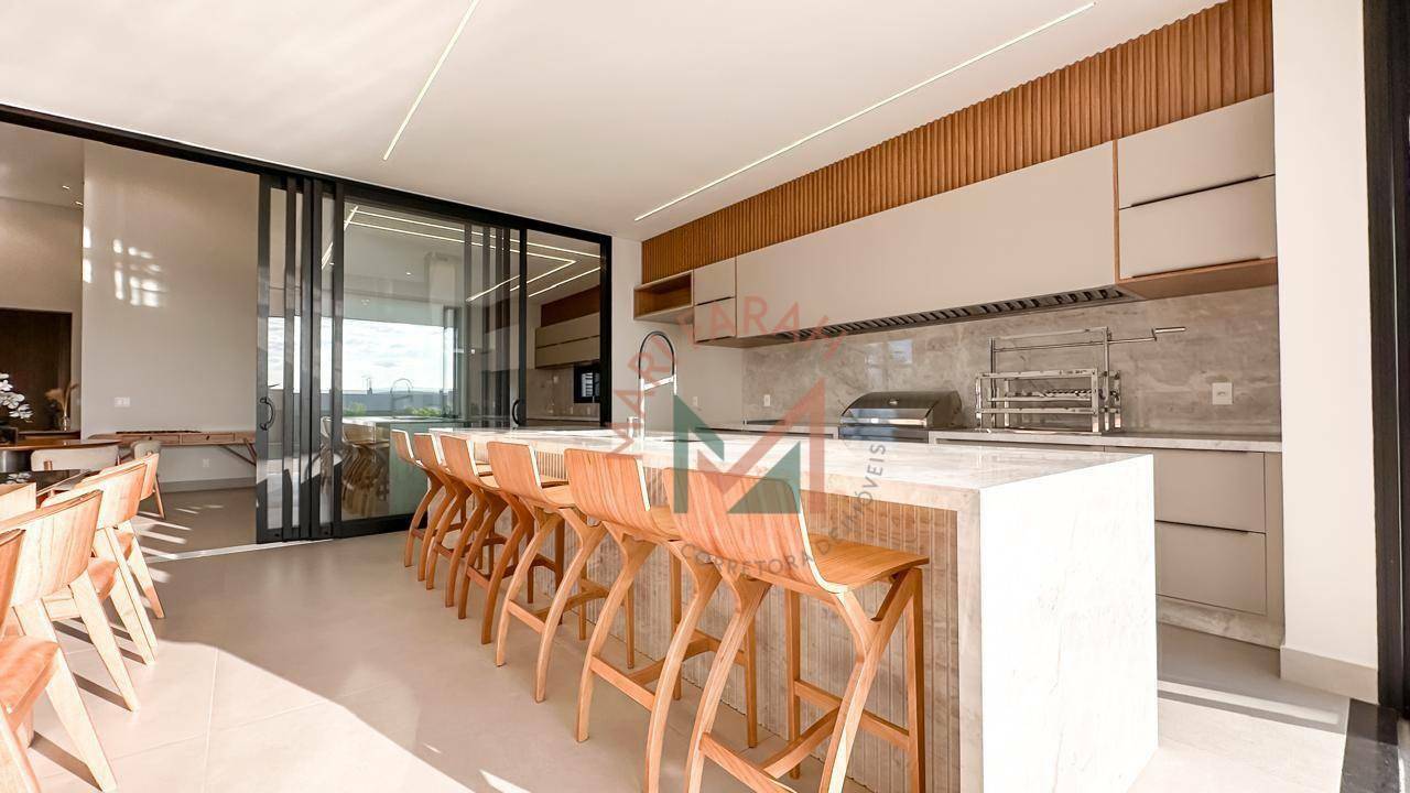 Casa de Condomínio à venda com 4 quartos, 566m² - Foto 7