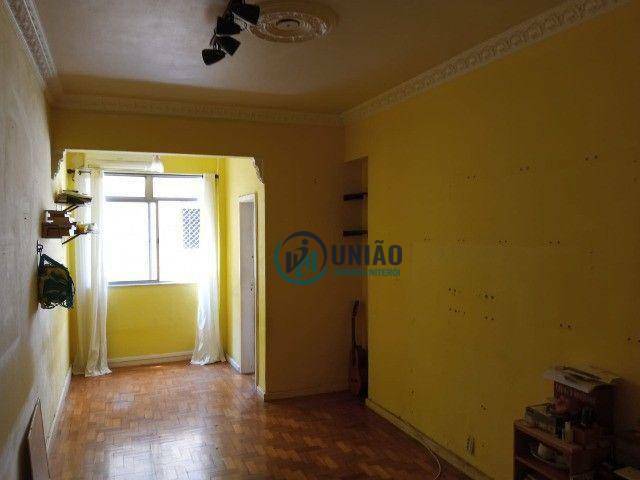 Apartamento à venda com 2 quartos, 81m² - Foto 12