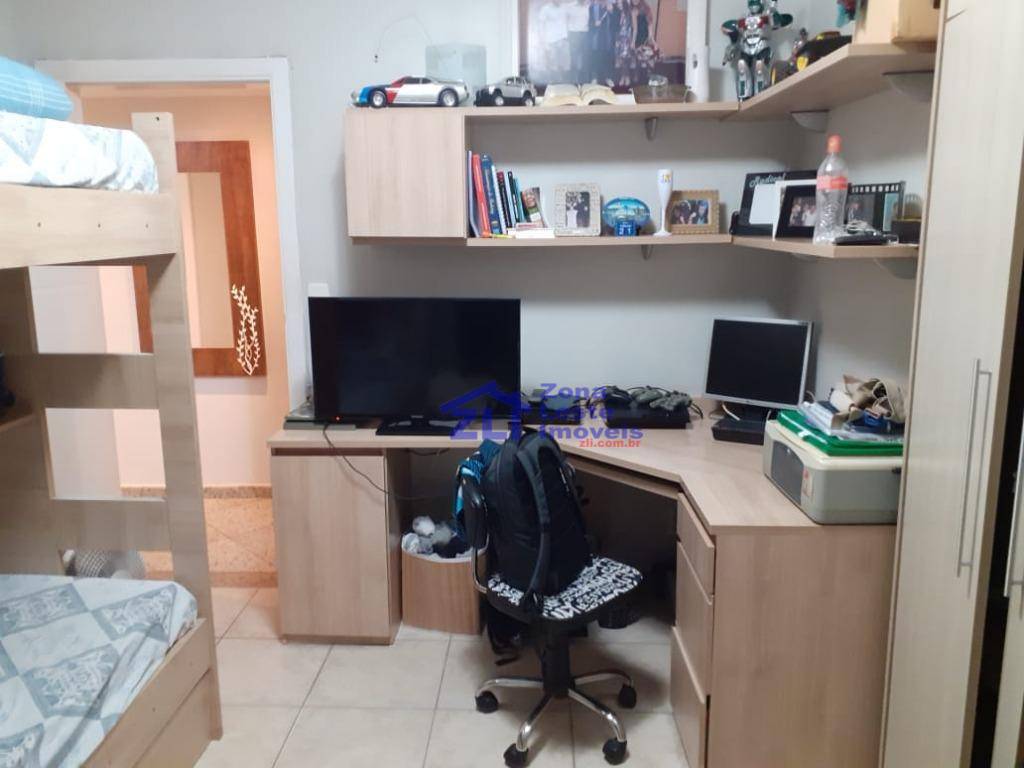 Apartamento à venda com 3 quartos, 114m² - Foto 11