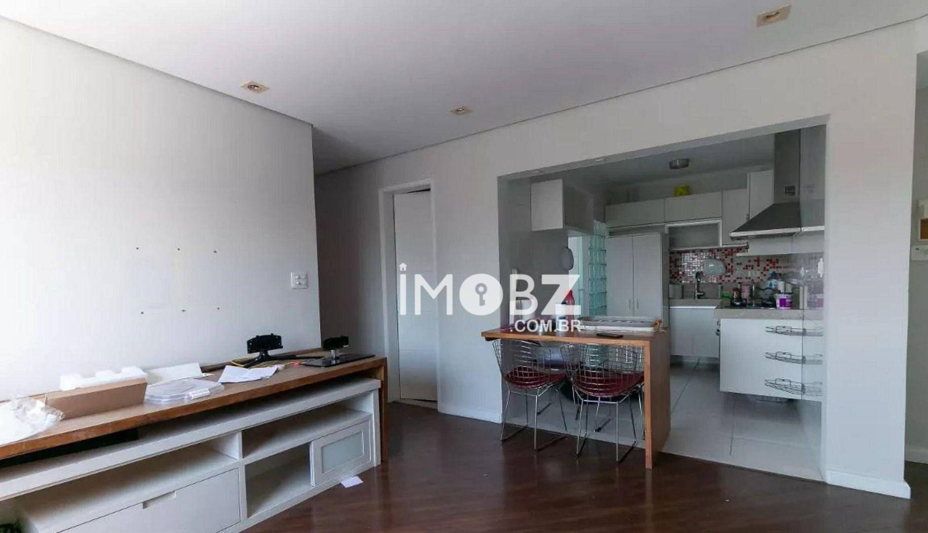 Apartamento à venda com 2 quartos, 64m² - Foto 1