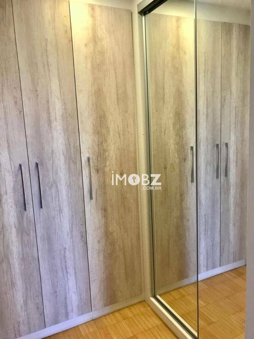 Apartamento à venda com 4 quartos, 211m² - Foto 15