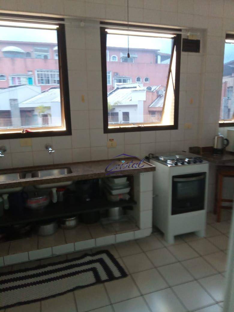 Apartamento à venda com 3 quartos, 260m² - Foto 11