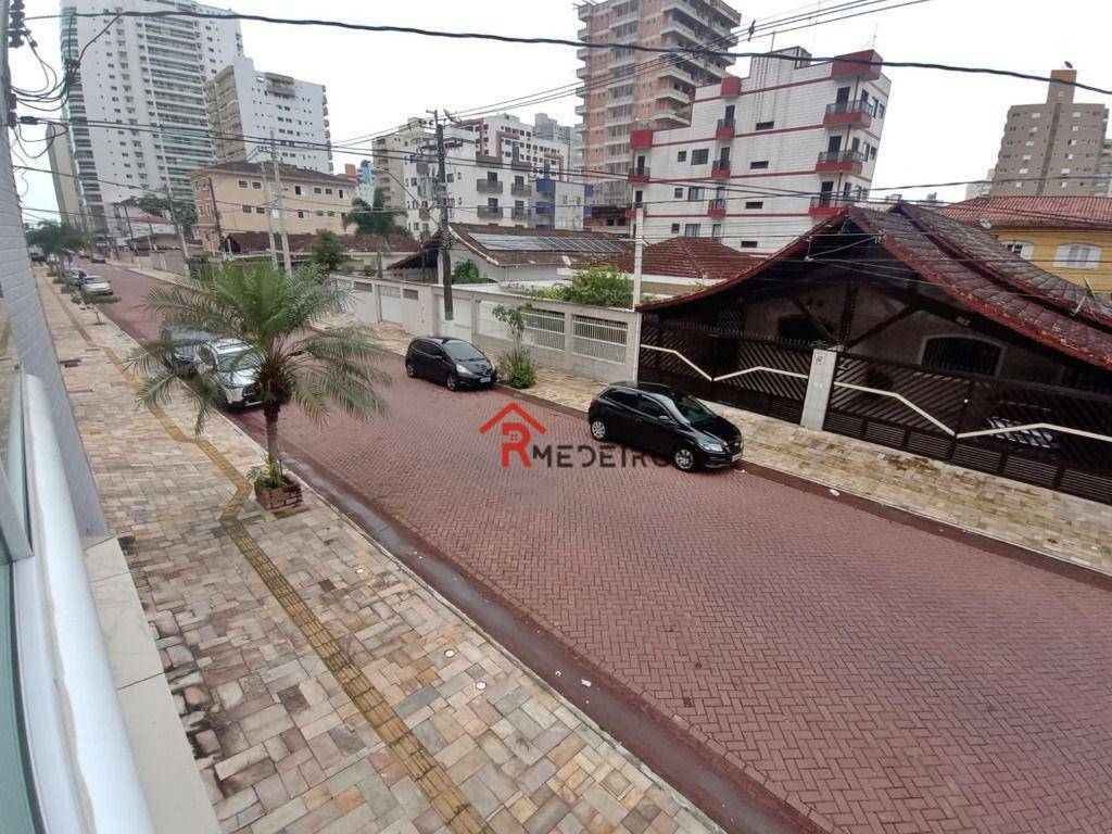 Sobrado à venda com 3 quartos, 300m² - Foto 17