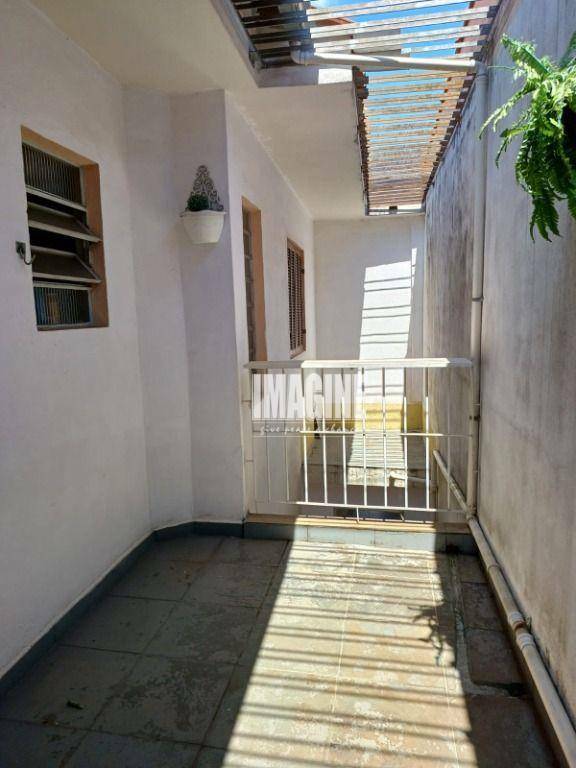 Sobrado à venda com 3 quartos, 100m² - Foto 16