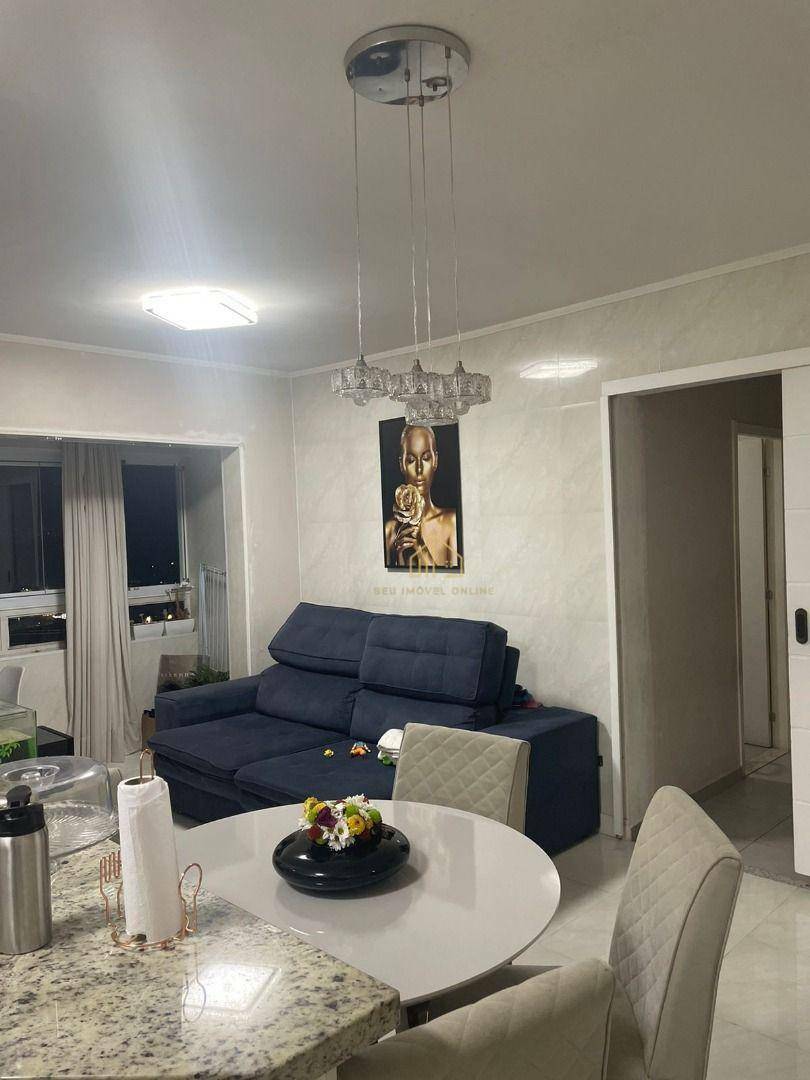 Apartamento à venda e aluguel com 3 quartos, 77m² - Foto 1