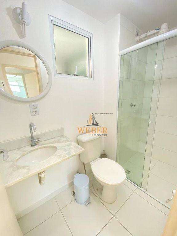 Apartamento à venda com 2 quartos, 70m² - Foto 30