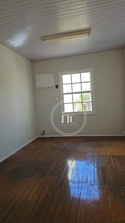 Casa para alugar com 3 quartos, 447m² - Foto 7