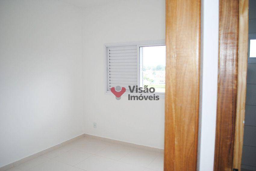 Apartamento à venda com 2 quartos, 68m² - Foto 9