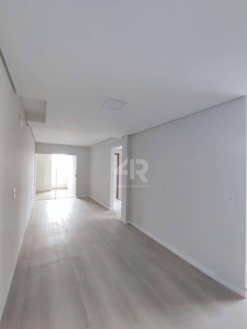 Apartamento à venda com 3 quartos, 100m² - Foto 3