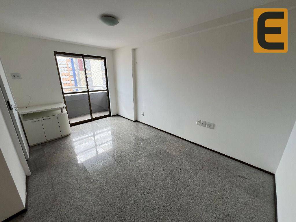 Apartamento à venda com 3 quartos, 118m² - Foto 6