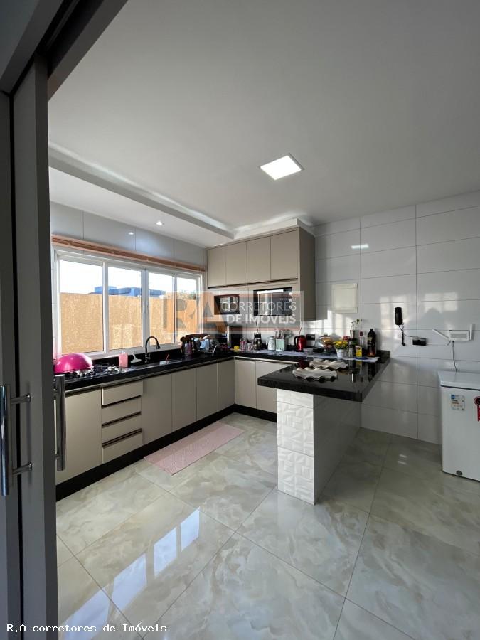 Casa à venda com 3 quartos - Foto 9