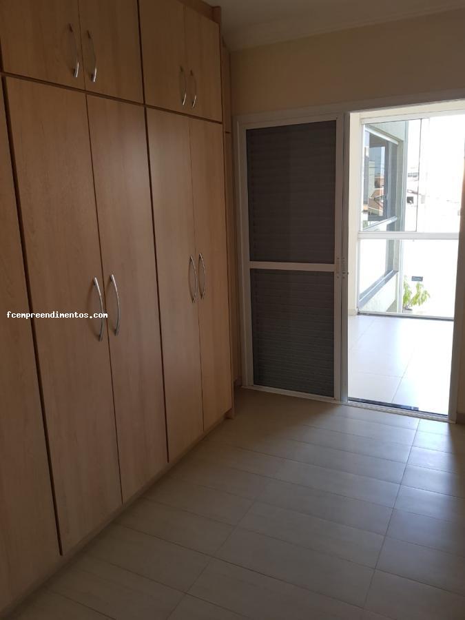 Casa à venda com 3 quartos, 450m² - Foto 7