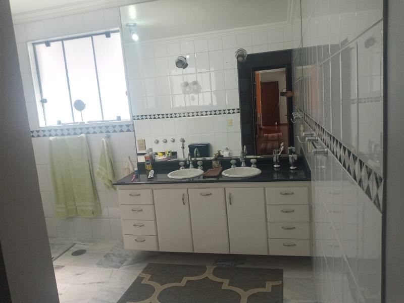 Apartamento à venda com 2 quartos, 60m² - Foto 16