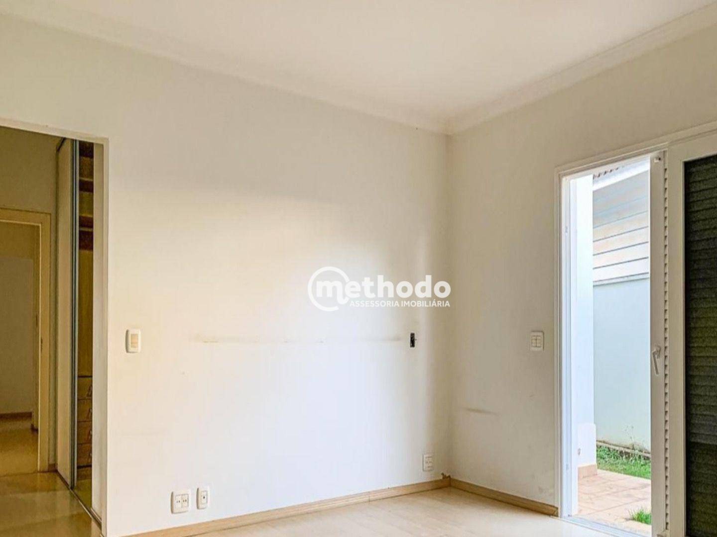 Casa de Condomínio à venda com 4 quartos, 441m² - Foto 23