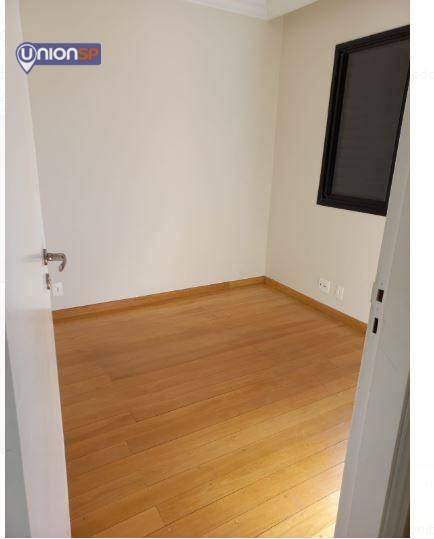 Apartamento à venda com 2 quartos, 70m² - Foto 11