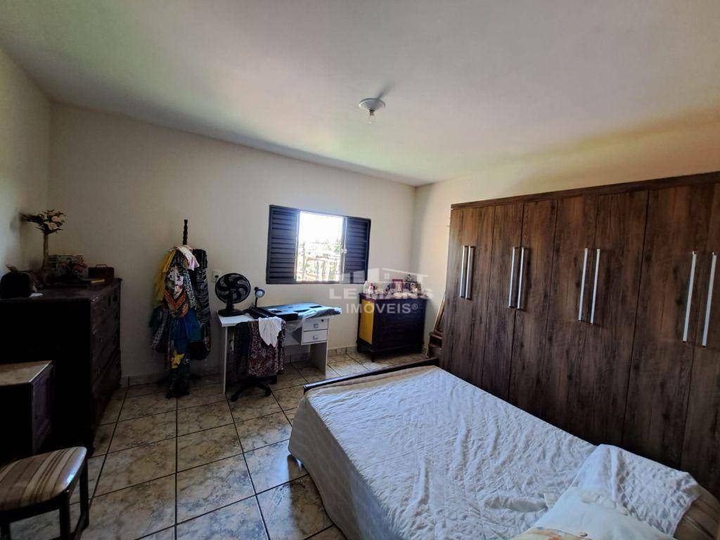 Chácara à venda com 3 quartos, 600m² - Foto 91