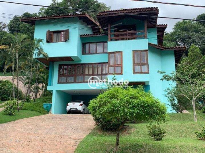 Casa de Condomínio à venda com 4 quartos, 304m² - Foto 1