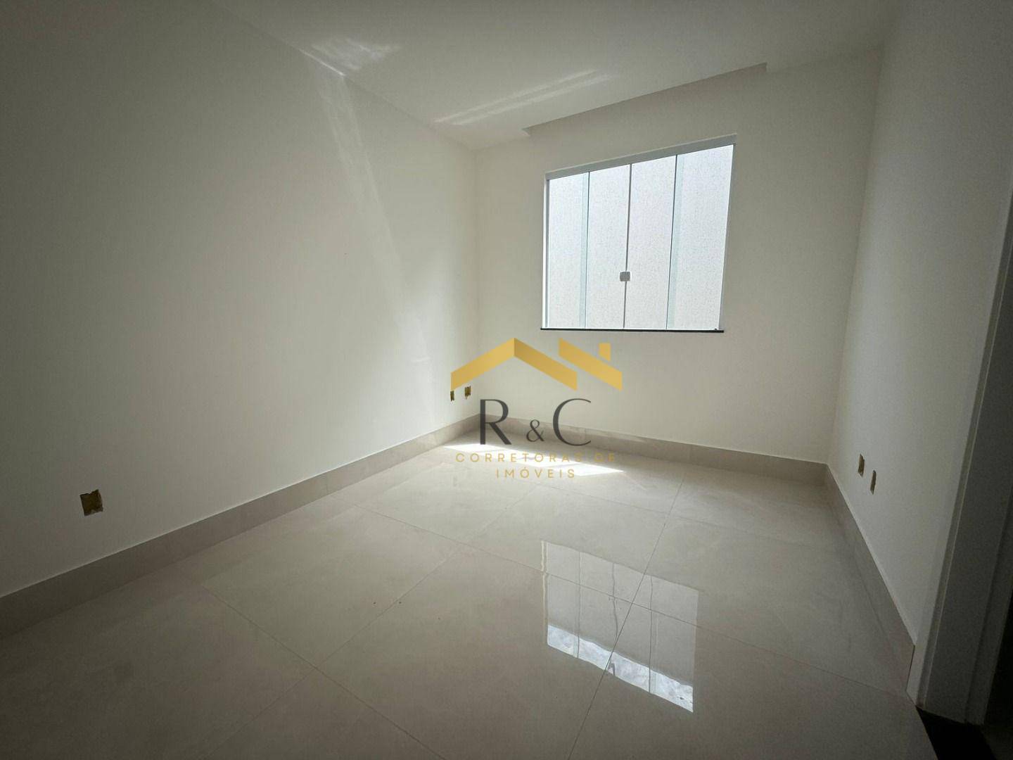 Casa à venda com 3 quartos, 137m² - Foto 15